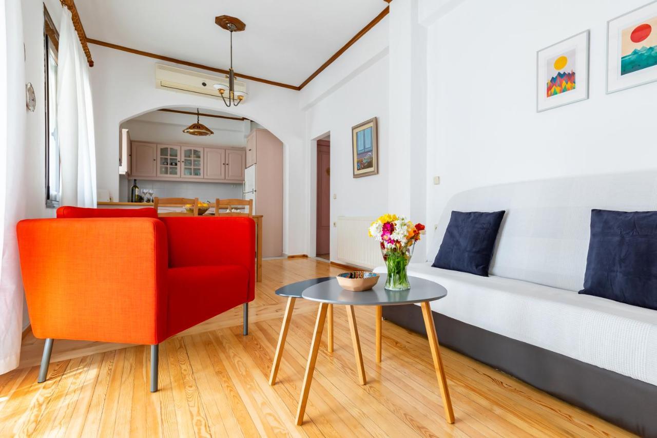 Cath'S Guesthouse 斯科派洛斯 外观 照片